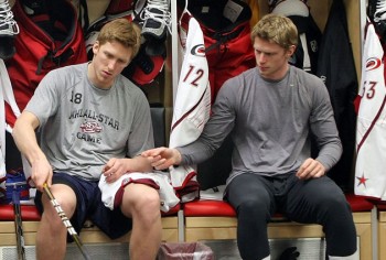 Frères qui ont joué ensemble pour plusieurs franchises