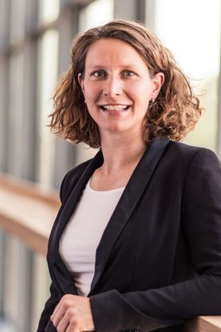 Le Conseil d'administration de la fédération devrait se féminiser un peu