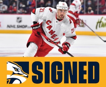 Nino Niederreiter rejoint Roman Josi à Nashville