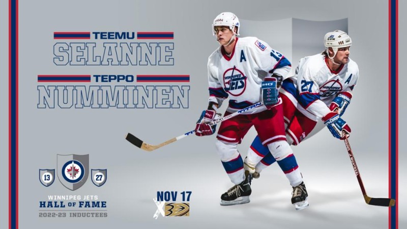 Teemu Selanne et Teppo Numminen intronisés par les Jets