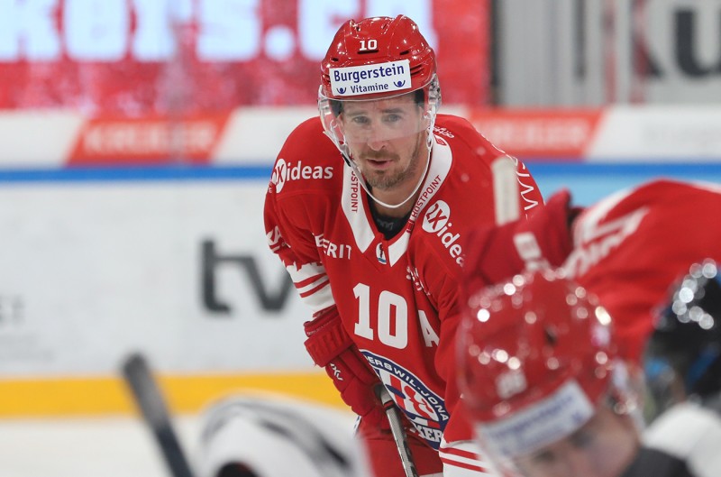 Roman Cervenka sera le nouveau capitaine des Lakers