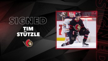 Tim Stützle signe à long terme avec Ottawa