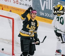 Ajoie bestätigt die Verpflichtung von Fabio Arnold