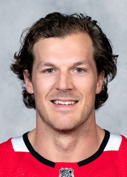 Jake McCabe et Jalen Luypen manqueront un bon bout de la reprise avec Chicago