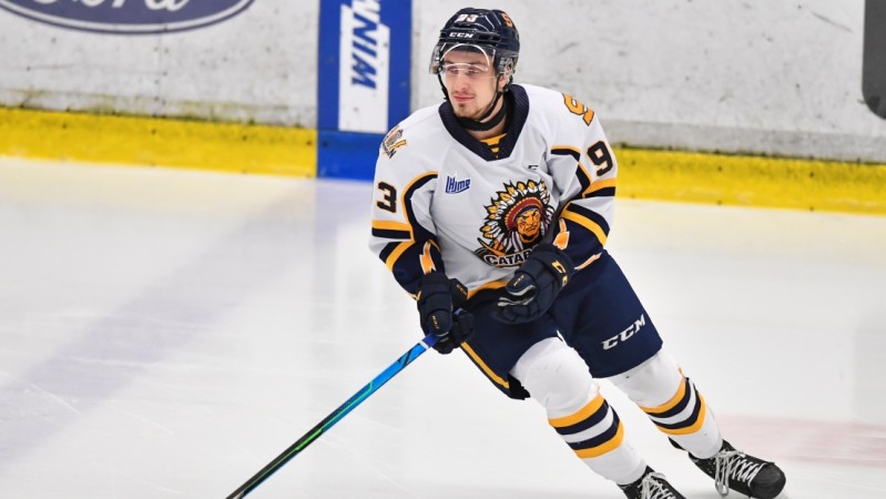 Lorenzo Canonica entscheidend im ersten Spiel der Saison in der QMJHL