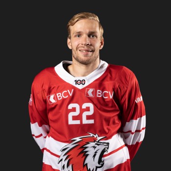 Miikka Salomäki suspendu