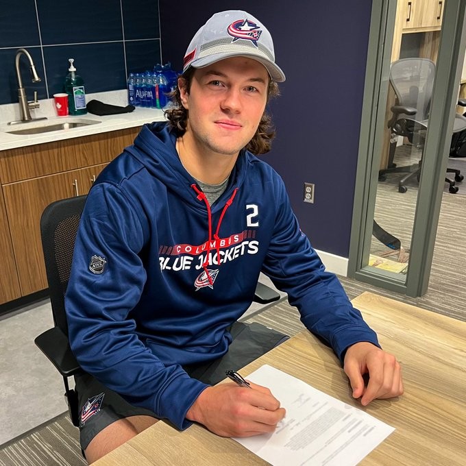 Un joli contrat de 3 ans pour Andrew Peeke