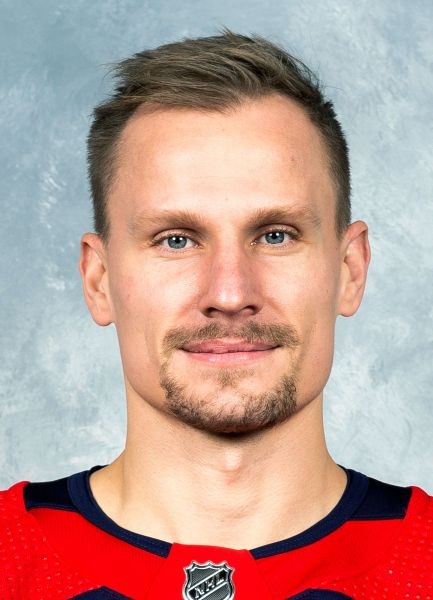 Lausanne miserait sur Richard Panik