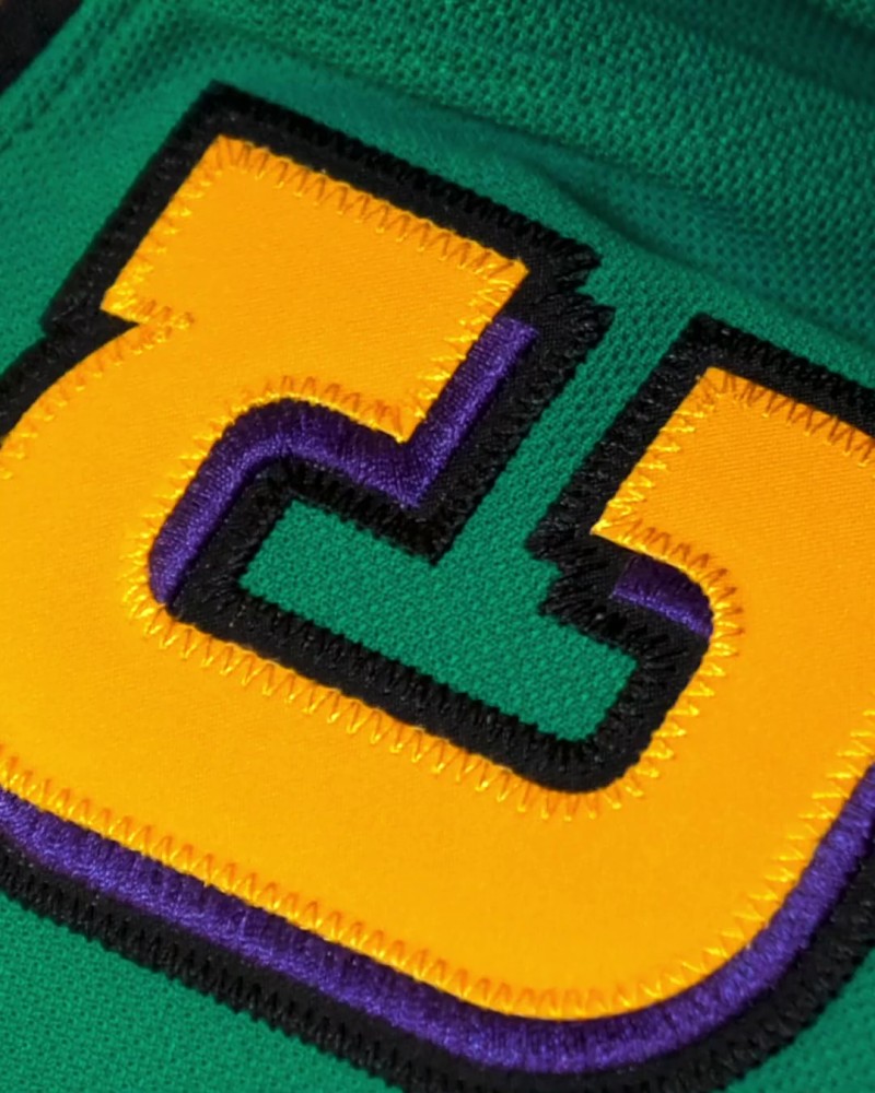 Un premier teasing des 30 ans des Mighty Ducks