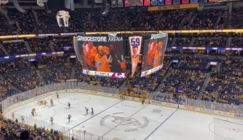 Roman Josi für seinen Rekord mit Nashville geehrt