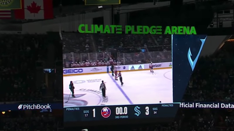 Ein Problem mit der Uhr verkürzt das Spiel in Seattle um 5 Minuten