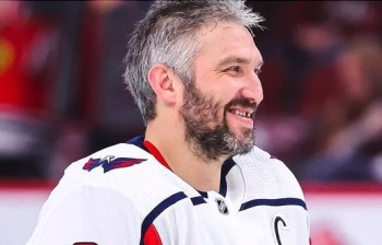 Alexander Ovechkin dépasse une marque détenue par Alexeï Kovalev