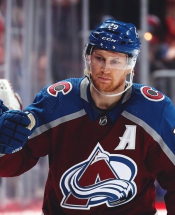 Plus de matchs à au moins quatre points avec la franchises des l'Avalanche/Nordiques
