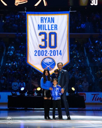 Le maillot de Ryan Miller retiré par les Sabres