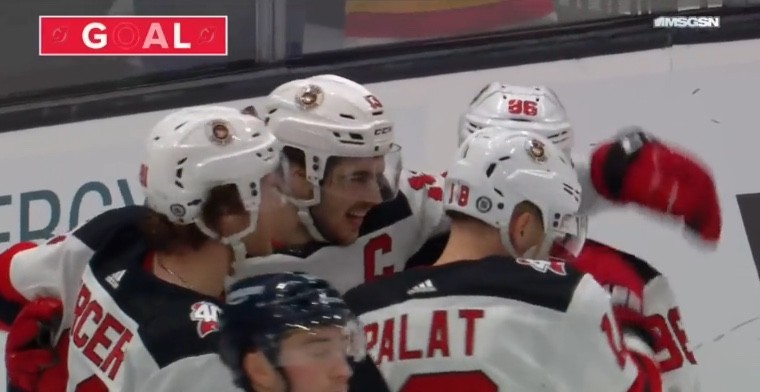 250 points en NHL pour Nico Hischier qui égale son record de buts