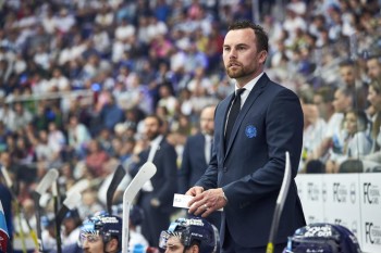 Bonne nouvelle pour Ajoie, Filip Pešán devrait retrouver de l'embauche