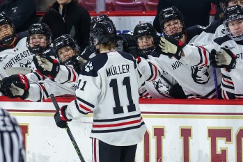Alina Müller et les Huskies en finale