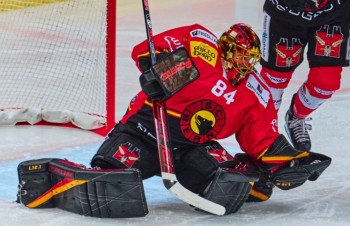 CP Berne : Manzato prolonge, Karhunen revient