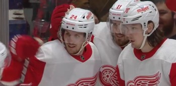 Pius Suter marque dans une victoire facile des Red Wings
