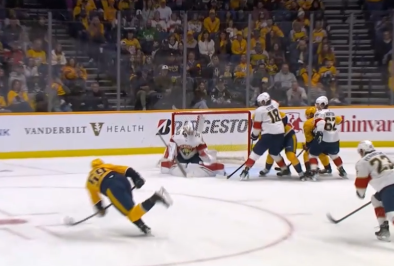 Un match à trois points pour Roman Josi, Colorado gagne également