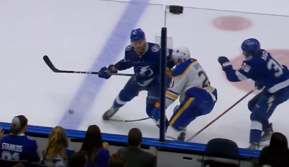 Erik Cernak délesté de 32'000 dollars