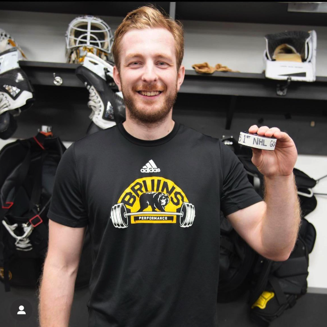 Les 16 buts marqués par des gardiens en NHL réunis dans une vidéo