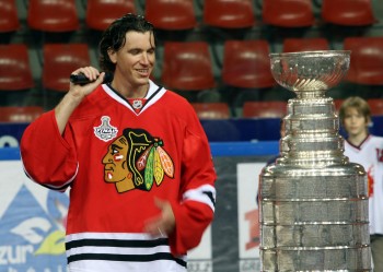 Cristobal Huet revient en détail sur sa carrière en NHL, la fin en queue de poisson avec Fribourg, son arrivée à Lausanne et l'épopée qui s'est est suivi