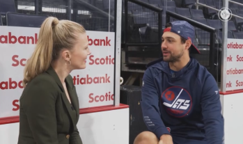 Première interview de Nino Niederreiter après son arrivée à Winnipeg