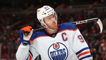 Les 50 buts de Connor McDavid  cette saison en images