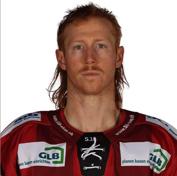 Cody Eakin a dû se faire opérer