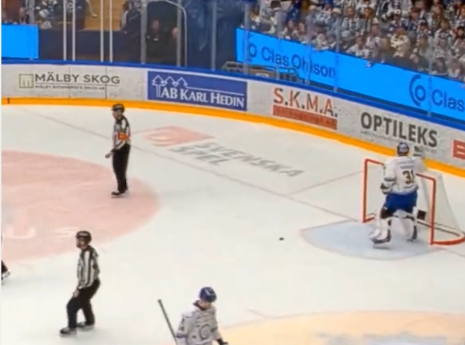 Combien de match de suspension pour cette "agression" sur un arbitre ?