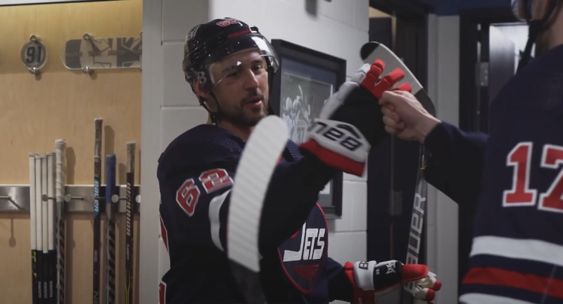 Revivez le premier match de Nino Niederreiter sous les couleurs des Winnipeg Jets
