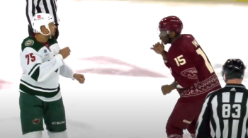 Sans doute l'un des combats les plus violents de l'histoire de la NHL entre Ryan Reaves et Boko Imama