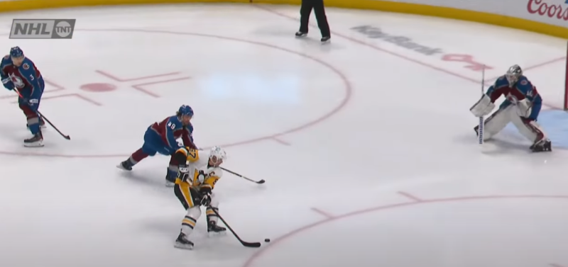 L'art du revers selon Sidney Crosby