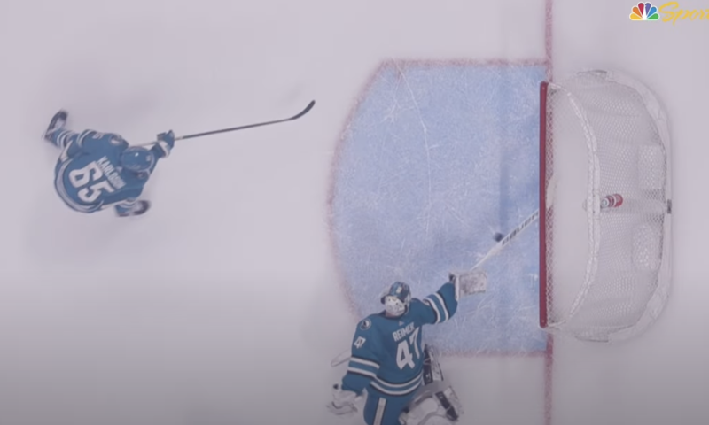 Un sacré arrêt signé  James Reimer