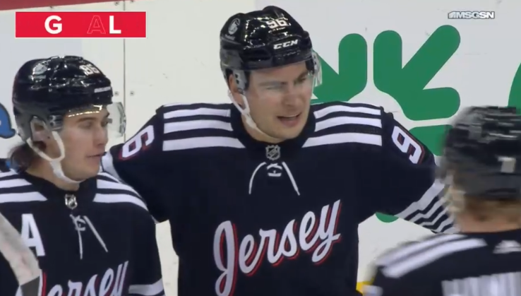 Timo Meier offre la victoire aux Devils face aux Rangers