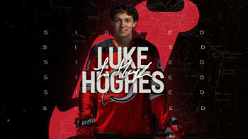 Luke Hughes patinera avec son frère aux Devils