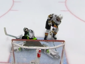 Jake Oettinger réalise un arrêt d'exception