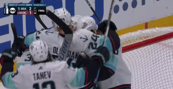 C'est terminé pour Denis Malgin et l'Avalanche, champion en titre, tout comme pour le vainqueur de la saison régulière Boston