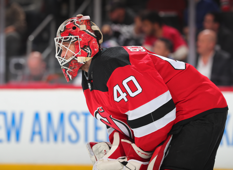 Les Devils éliminent les Rangers, Akira Schmid à nouveau impérial