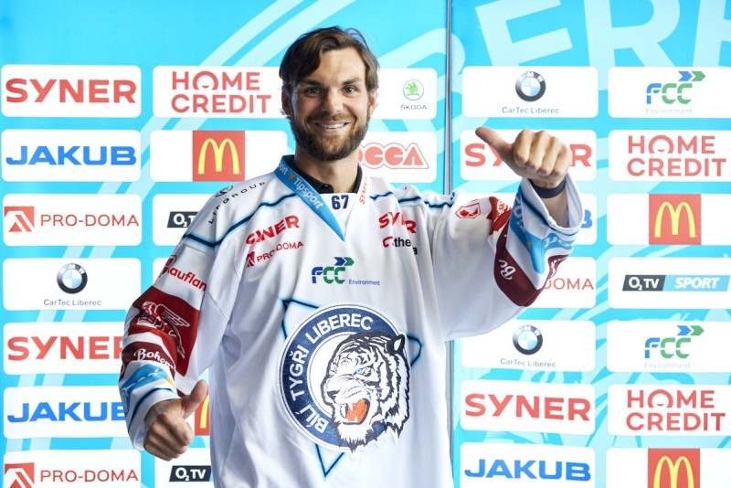 Filip Pešán ne conservera pas Michael Frolík