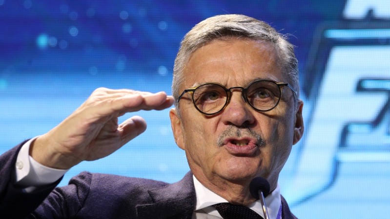 René Fasel supervisera les arbitres de KHL et le développement de la ligue