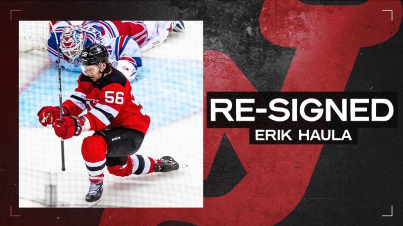 Les Devils prolongent Erik Haula