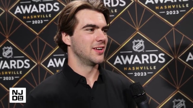 Nico Hischier s'exprime dans le cadre des awards de la NHL