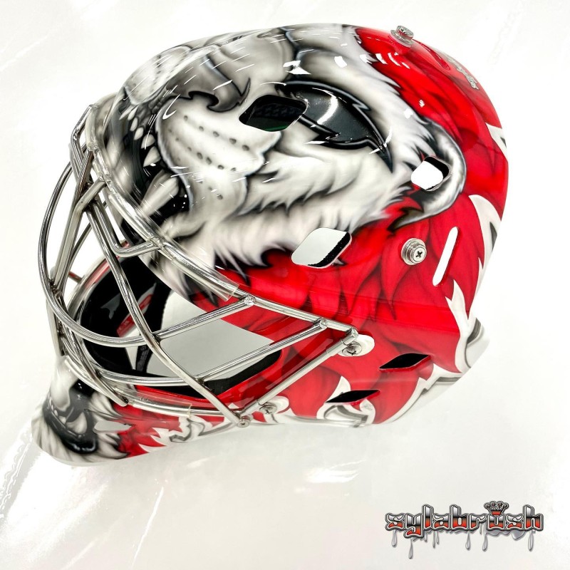 Les détails du masque lausannois de Connor Hughes pour la saison à venir