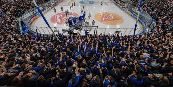 Zoug écoule tous ses abonnements en un jour