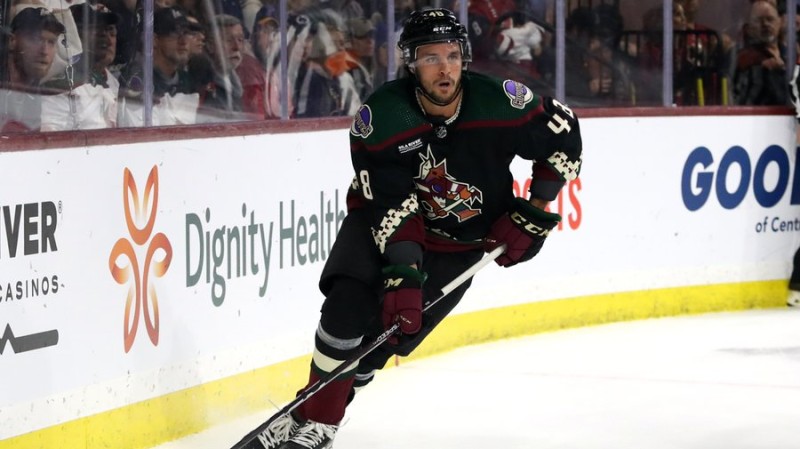 Jean-Sébastien Dea signe en Russie