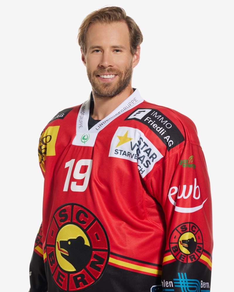 Corban Knight rejoint le CP Berne