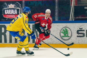 Grégory Hofmann blessé avec l'équipe de Suisse