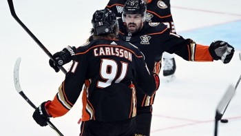 Plus jeunes joueurs à avoir réussi un hattrick en NHL